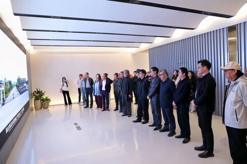 當代藝術之光——省藝研會秋季藝術家讀書班活動剪影